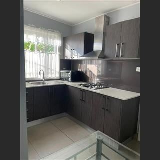 Granny flat đối diện Barreen Park vùng Canley Vale cho thuê