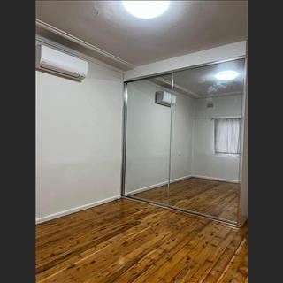Cho share phong Fairfield Heights 