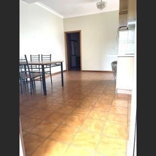 Granny flat 2 phòng ngủ vùng Condell Park cho thuê