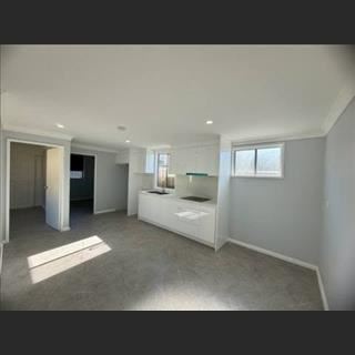Cho thuê Grannay flat 2 phòng ngủ mới renovation vùng Fairfield West